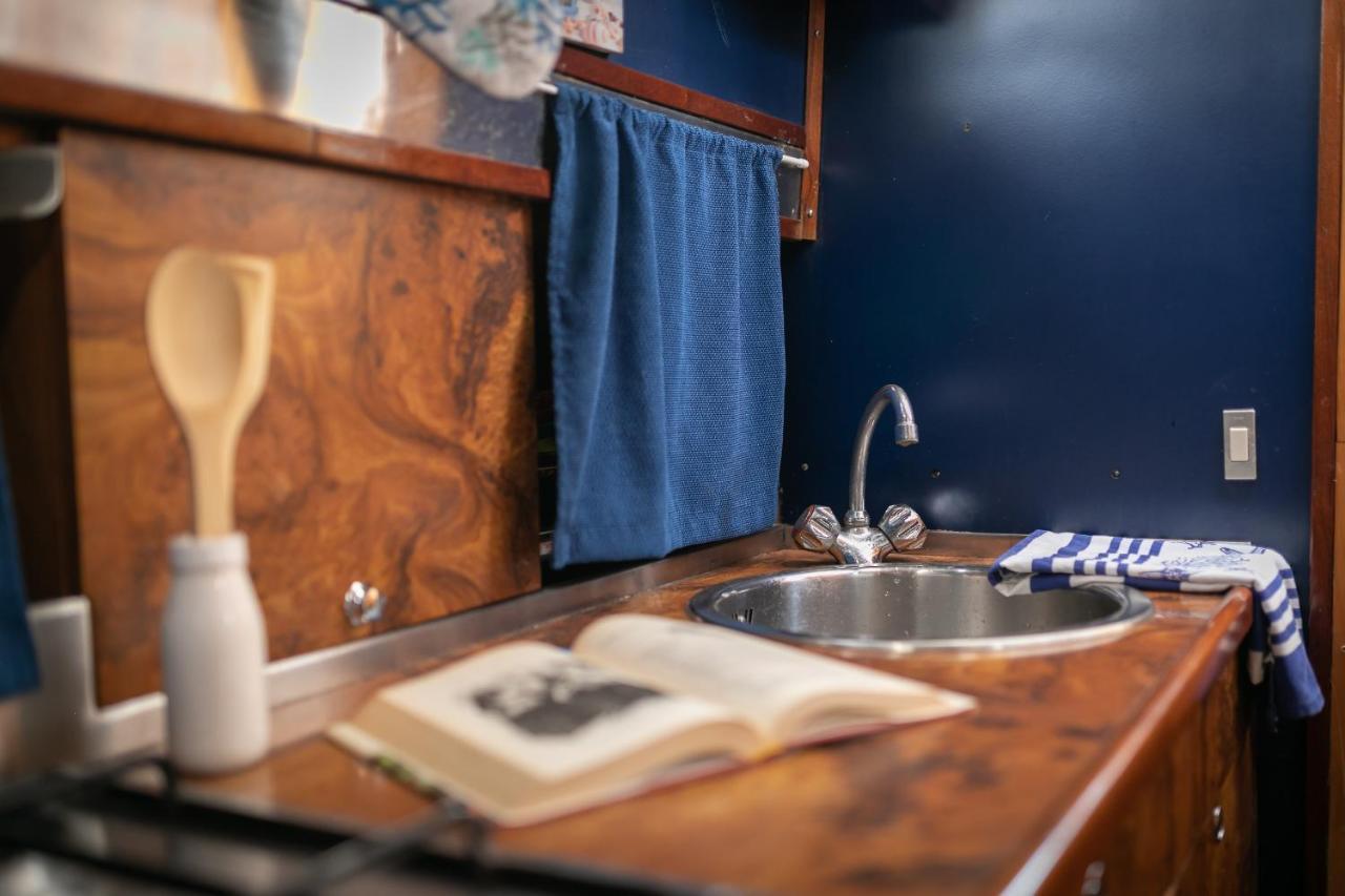 Marta Boat B&B Кастельсардо Экстерьер фото