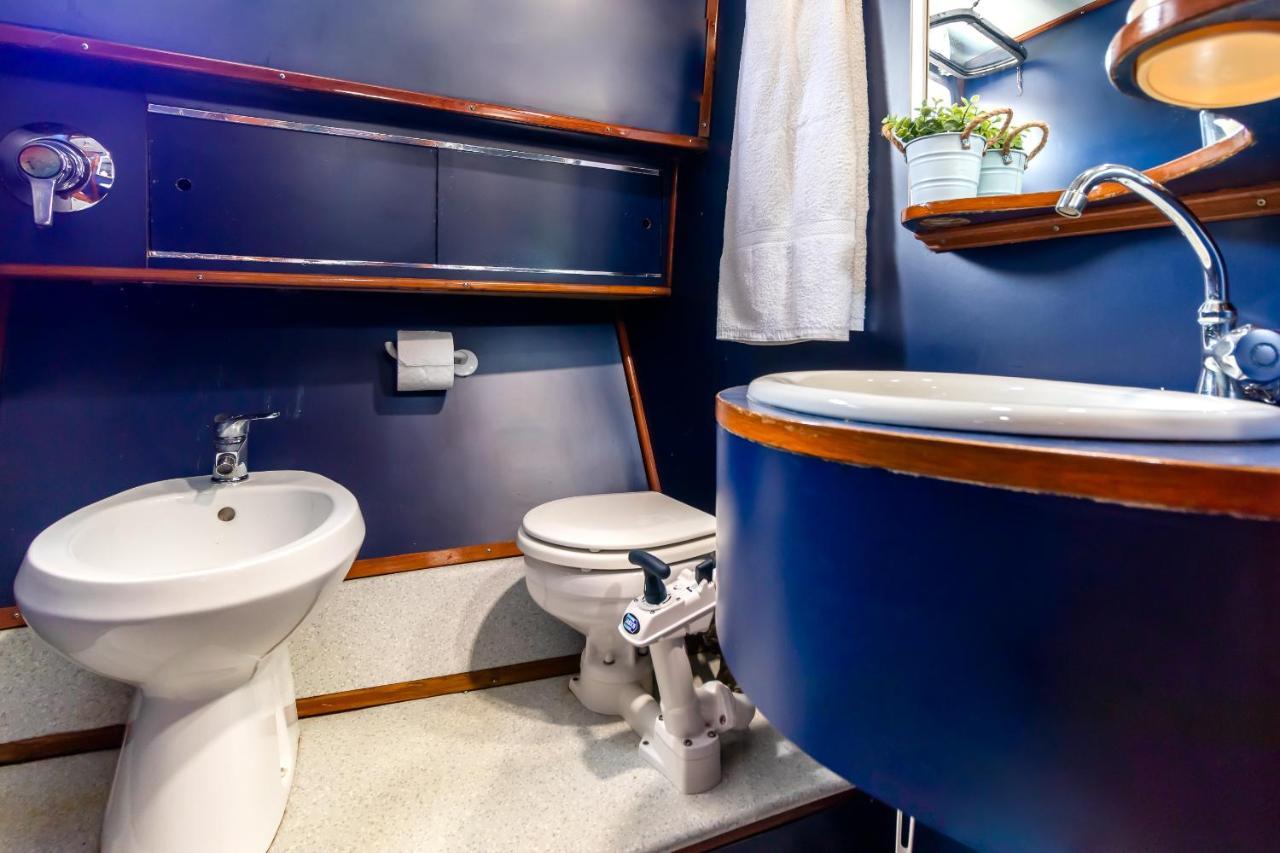 Marta Boat B&B Кастельсардо Экстерьер фото
