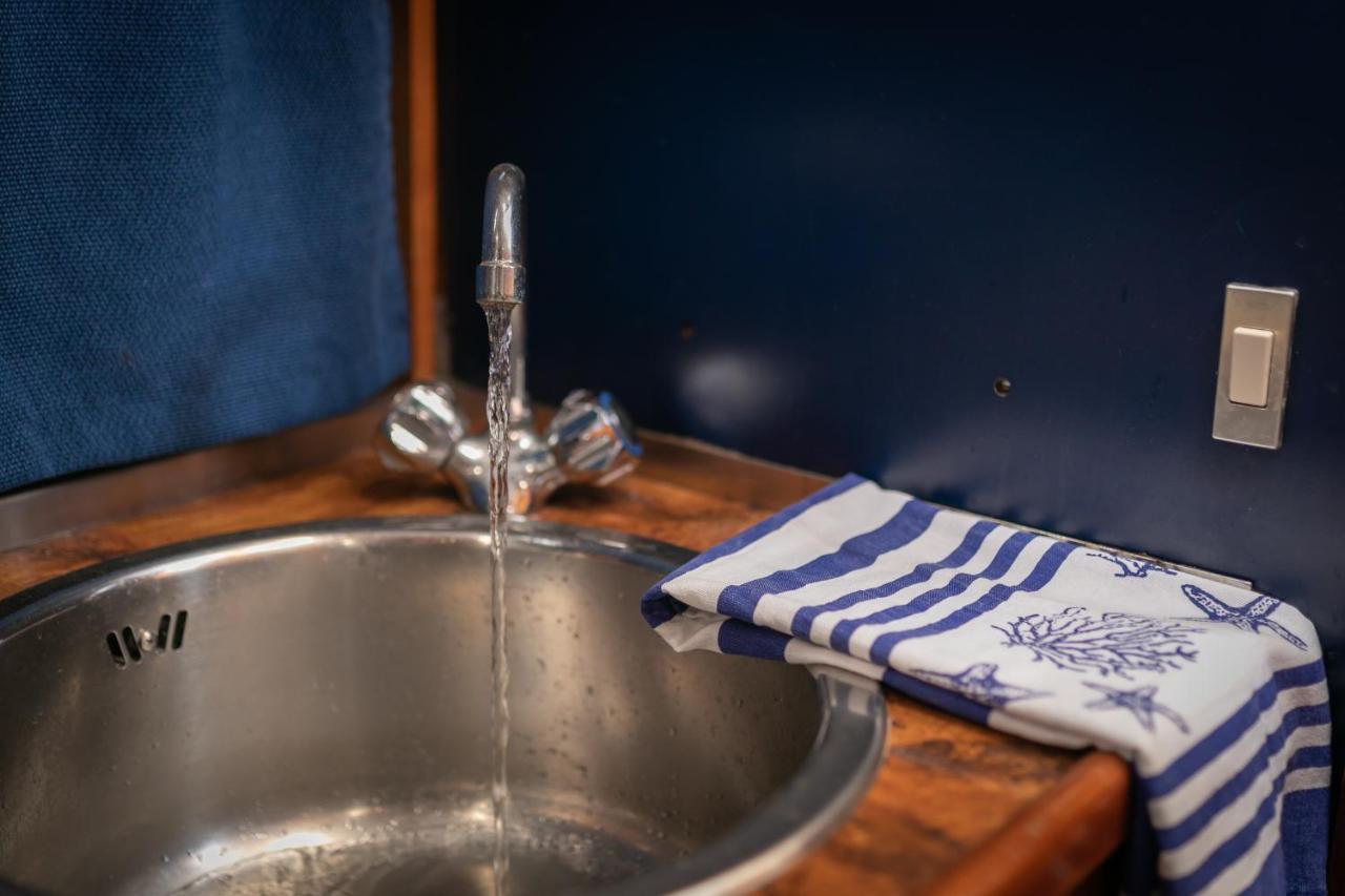 Marta Boat B&B Кастельсардо Экстерьер фото